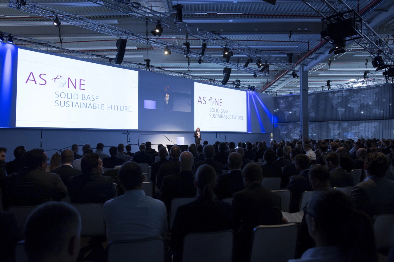 Bühnenbild der Volkswagen Konferenz ASNE.